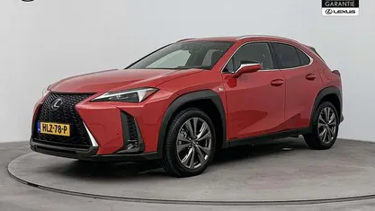 Rood Gebruikt 2024 Lexus UX 250h Sport Line SUV | € 41.995 (Eerlijke prijs)