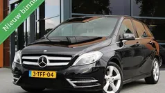 Zwart Gebruikt 2014 Mercedes B180 Prestige MPV | € 11.950 (Eerlijke prijs)