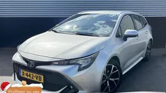 Grijs Gebruikt 2022 Toyota Corolla Limited Stationwagen | € 24.700 (Goede deal)