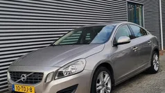 Grijs Gebruikt 2012 Volvo S60 Momentum Sedan | € 5.995 (Super prijs)
