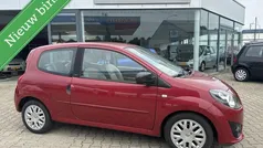 Rood Gebruikt 2011 Renault Twingo Initiale Hatchback | € 2.999 (Goede deal)