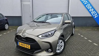 Groen Occasion 2024 Toyota Yaris Active Hatchback | € 22.995 (Eerlijke prijs)