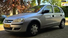 Grijs Gebruikt 2005 Opel Corsa Hatchback | € 1.950 (Eerlijke prijs)