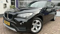 Zwart, metallic lak Gebruikt 2013 BMW X1 SUV | € 14.998 (Eerlijke prijs)