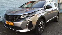 Grijs Gebruikt 2023 Peugeot 5008 Allure SUV | € 28.950 (Eerlijke prijs)