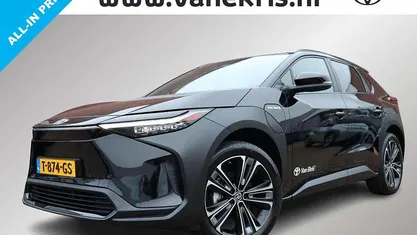 Zwart Occasion 2023 Toyota bZ4X Edition SUV | € 30.999 (Super prijs)