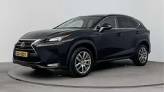 Zwart Gebruikt 2015 Lexus NX300h Luxury Line SUV | € 25.445 (Eerlijke prijs)