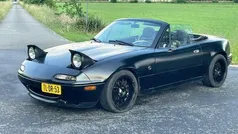 Zwart Gebruikt 1990 Mazda MX5 Cabriolet | € 5.100