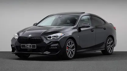 Zwart Gebruikt 2025 BMW 218 Executive Coupé | € 36.880 (Eerlijke prijs)