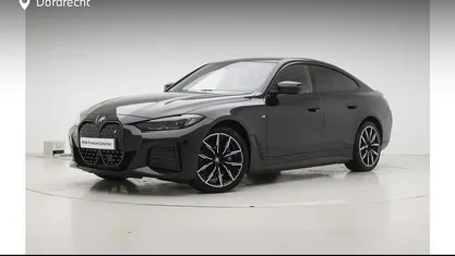 Zwart Gebruikt 2023 BMW i4 Executive Sedan | € 42.495 (Eerlijke prijs)