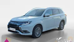 Gebruikt 2020 Mitsubishi Outlander P-HEV Intense+ SUV | € 24.995 (Eerlijke prijs)