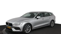 Grijs Gebruikt 2019 Volvo V60 Momentum Stationwagen | € 25.950 (Goede deal)