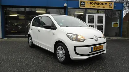 Gebruikt 2013 VW up! take up! Hatchback | € 5.650 (Eerlijke prijs)