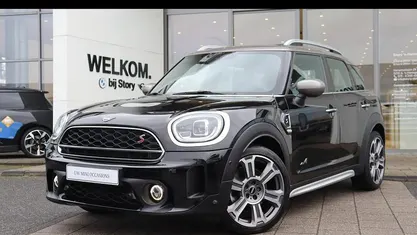 Midnight black (donker zwart metallic) Gebruikt 2021 Mini Cooper S Countryman SUV | € 30.750 (Eerlijke prijs)