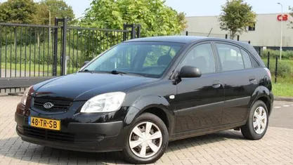Occasion Kia Rio 97 PK (71 kW) 2007 Hatchback