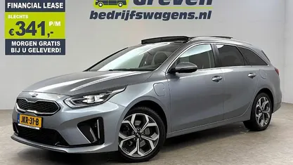 Grijs Gebruikt 2021 Kia Ceed Hatchback | € 20.800 (Eerlijke prijs)