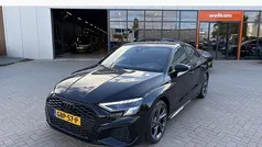 Gebruikt 2024 Audi A3 S-Line Sedan | € 34.850 (Eerlijke prijs)