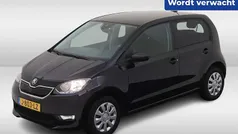 Zwart Gebruikt 2020 Skoda Citigo-e IV Ambition Hatchback | € 10.450 (Eerlijke prijs)