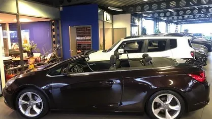 Occasion Opel Cascada Innovation 2021 Bruin Cabriolet