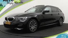 Zwart Gebruikt 2021 BMW 330 Comfort Edition Stationwagen | € 28.940 (Eerlijke prijs)