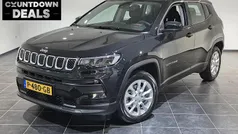Zwart Gebruikt 2022 Jeep Compass Longitude SUV | € 24.545 (Eerlijke prijs)