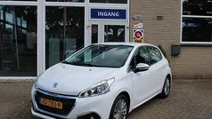 Gebruikt 2018 Peugeot 208 Allure Hatchback | € 8.500 (Eerlijke prijs)