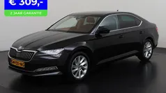 Zwart Gebruikt 2019 Skoda Superb Style Hatchback | € 23.495 (Super prijs)