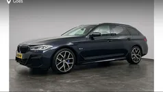 Blauw Gebruikt 2022 BMW 530e Shadowline Stationwagen | € 46.880 (Eerlijke prijs)