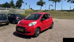 Rood Gebruikt 2010 Citroën C1 Hatchback | € 2.750 (Eerlijke prijs)