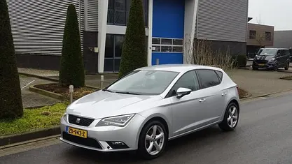 Occasion Seat Leon Style 105 PK (77 kW) 2014 Grijs Hatchback