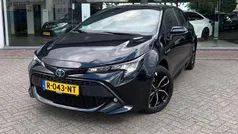 Zwart Gebruikt 2021 Toyota Corolla Active Hatchback | € 19.995 (Eerlijke prijs)