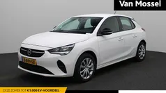 Wit Gebruikt 2023 Opel Corsa-e Hatchback | € 17.940 (Eerlijke prijs)