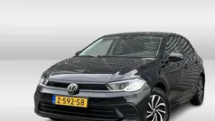 Zwart Gebruikt 2024 VW Polo Edition Hatchback | € 21.450 (Eerlijke prijs)