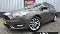 Bruin, metallic lak Gebruikt 2017 Ford Focus Stationwagen | € 9.995 (Eerlijke prijs)