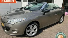 Bruin Gebruikt 2010 Renault Mégane Cabriolet Dynamique Cabriolet | € 5.995 (Eerlijke prijs)