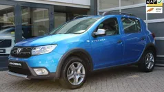 Blauw Gebruikt 2019 Dacia Sandero Lauréate Hatchback | € 11.900 (Eerlijke prijs)