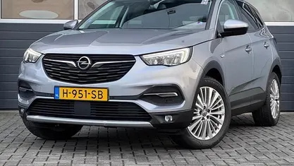 Occasion 2020 Opel Grandland X Innovation SUV | € 12.450 (Goede deal)
