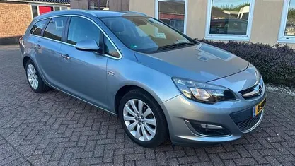 Occasion 2013 Opel Astra Cosmo Stationwagen | € 6.250 (Eerlijke prijs)