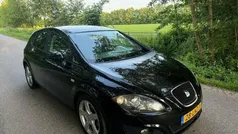 Zwart Gebruikt 2010 Seat Leon Hatchback | € 4.249 (Eerlijke prijs)