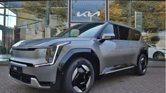 Grijs, metallic lak Nieuw 2025 Kia EV9 Plus SUV | € 67.445 (Eerlijke prijs)