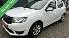 Gebruikt 2015 Dacia Sandero Lauréate Hatchback | € 5.950 (Goede deal)