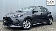 Grijs Nieuw 2025 Toyota Yaris Hybrid Active Hatchback | € 26.850 (Eerlijke prijs)