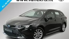 Zwart Gebruikt 2025 Toyota Corolla Hybrid Stationwagen | € 31.399 (Goede deal)