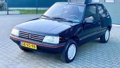 Gebruikt 1993 Peugeot 205 Hatchback | € 1.899
