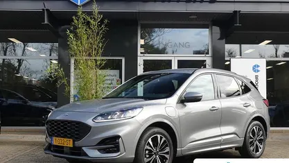 Occasion Ford Kuga ST-Line 152 PK (111 kW) 2023 Grijs SUV