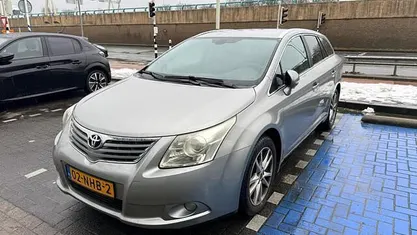 Occasion 2010 Toyota Avensis Business Edition Stationwagen | € 5.499 (Goede deal)