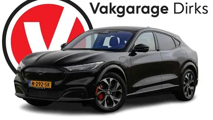Gebruikt 2021 Ford Mustang Mach-E SUV | € 26.889 (Eerlijke prijs)