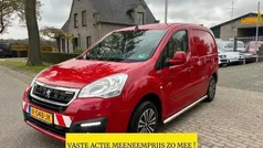 Gebruikt 2017 Peugeot Partner Premium MPV | € 6.450 (Goede deal)