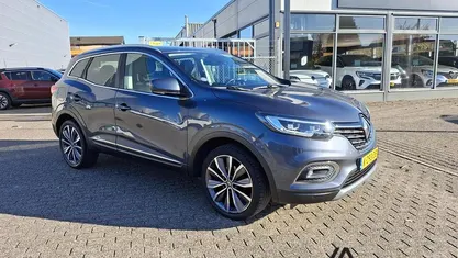 Grijs Occasion 2019 Renault Kadjar Intens SUV | € 15.750 (Eerlijke prijs)