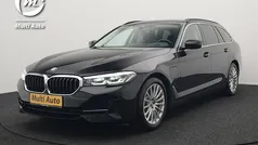 Zwart Gebruikt 2021 BMW 530e Executive Stationwagen | € 31.690 (Super prijs)